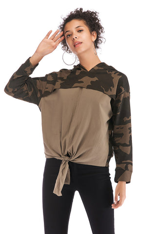 products/Patched-Camouflage-Asymmetrical-Hem-Sweatshirt-_2.jpg