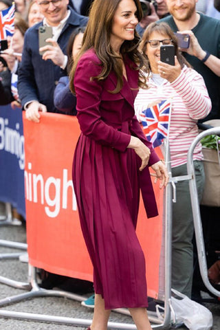 files/Kate-Middleton-Double-Breasted-Trench-Coat-Dress-_1.jpg
