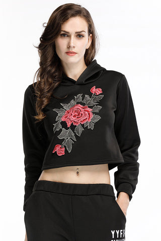 products/Black-Flower-Embroidered-Crop-Sweatshirt-_2.jpg