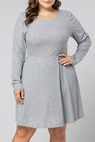 products/Plus_Size_Knot_Back_Dress_2.jpg