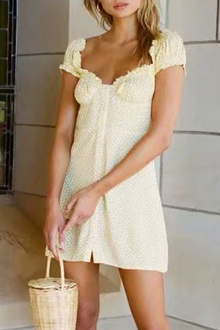 products/Puff_Sleeve_Buttoned_Mini_Dress_2.jpg
