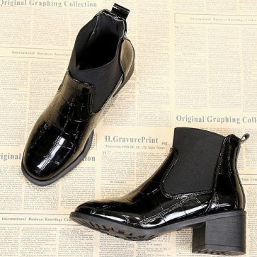 products/women_s_patent_leather_chunky_heels_ankle_boots_2.jpg